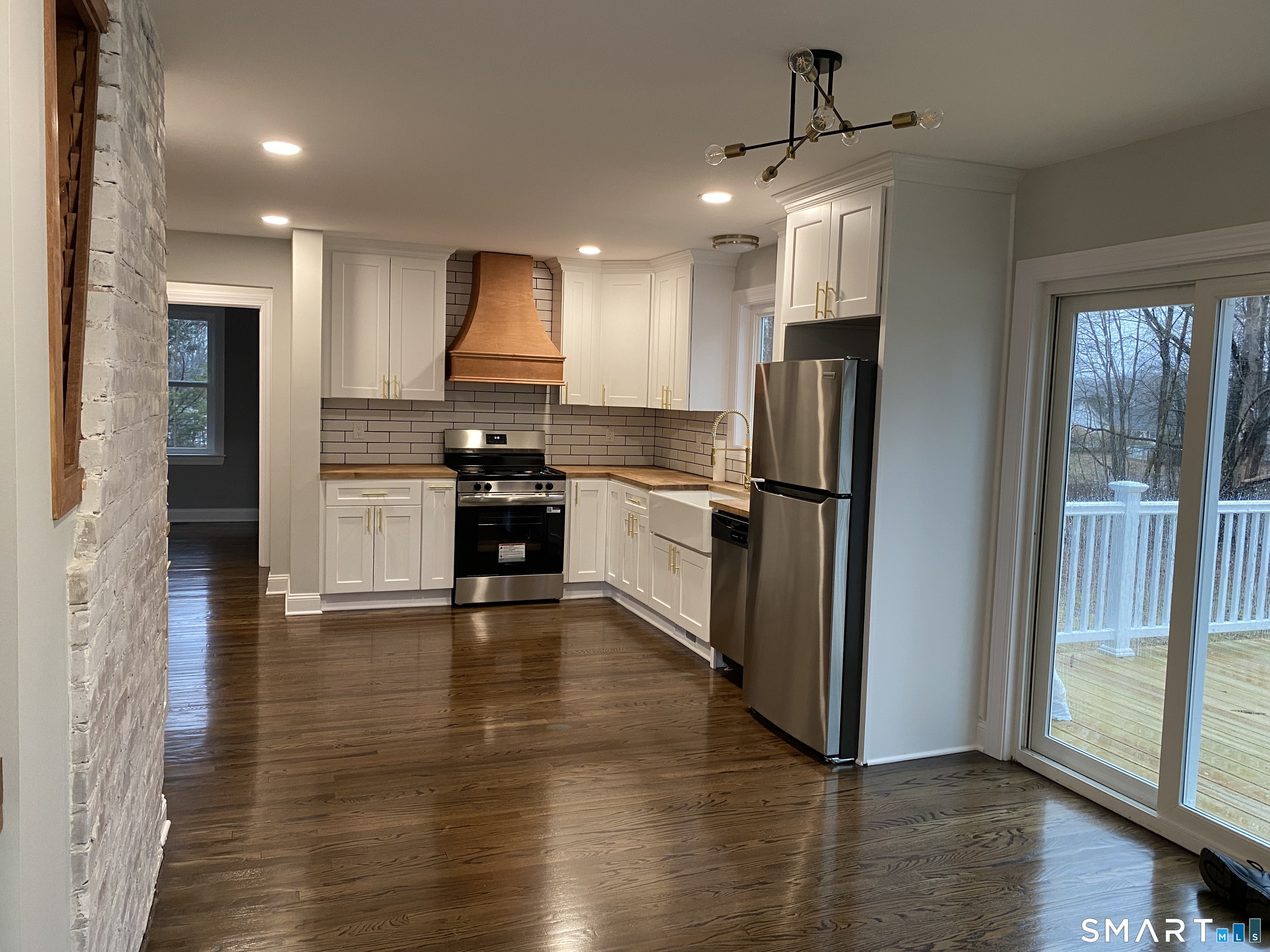 91 Prospect Street Watertown, CT 06795 - Photo 12 of 40