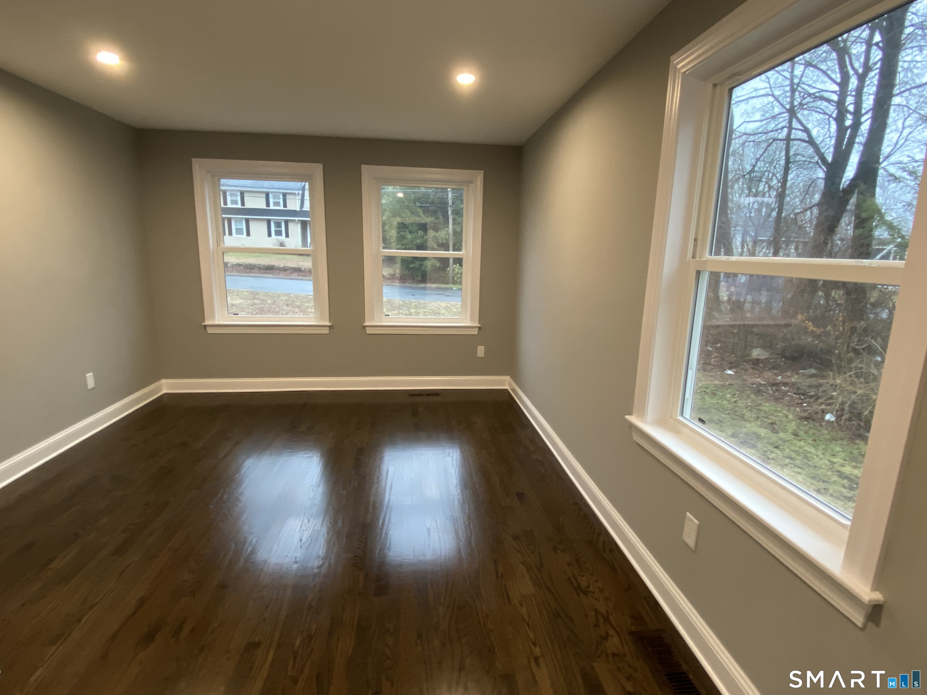91 Prospect Street Watertown, CT 06795 - Photo 19 of 40 First Floor Bedroom / Office
