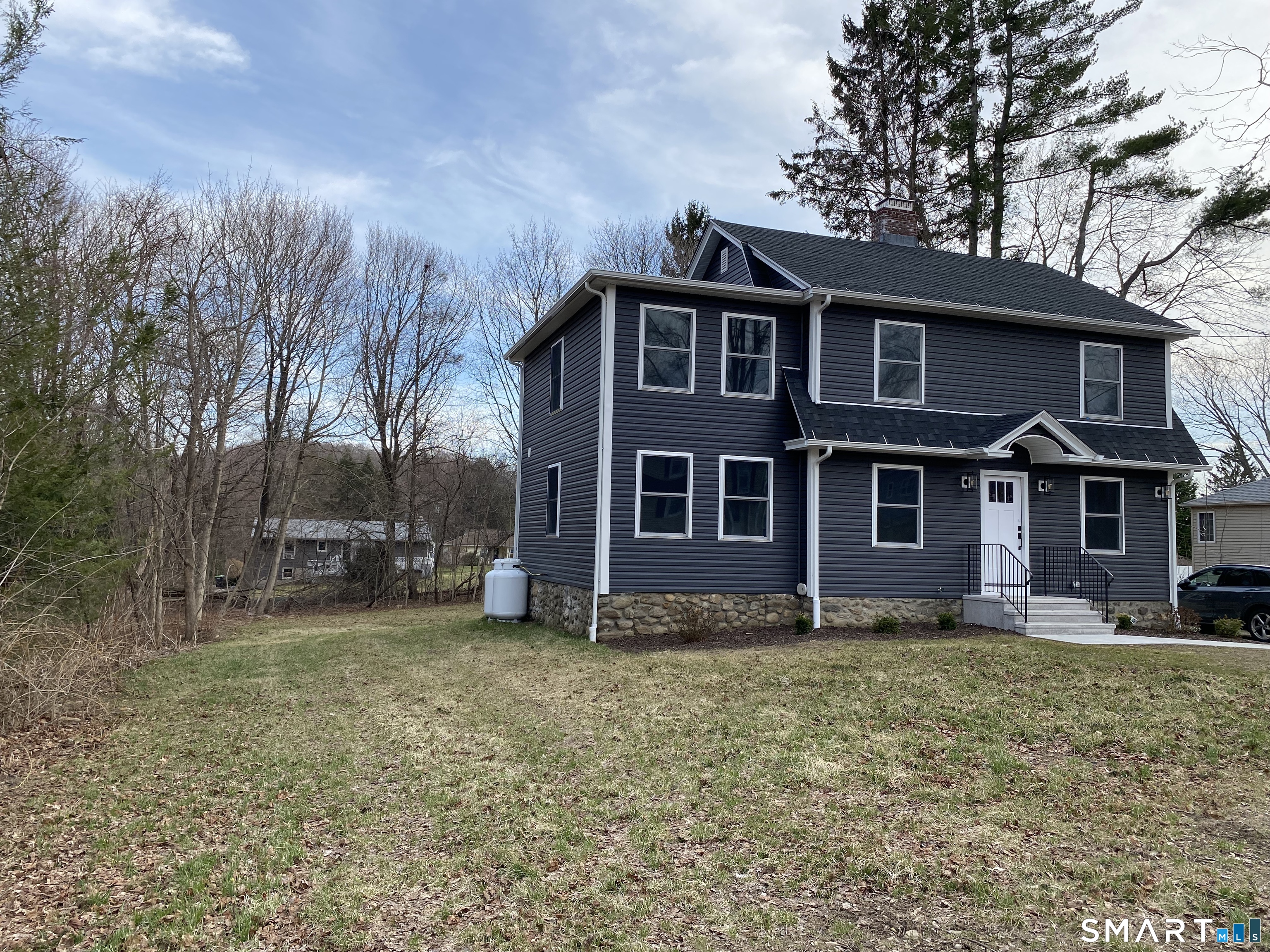91 Prospect Street Watertown, CT 06795 - Photo 3 of 40