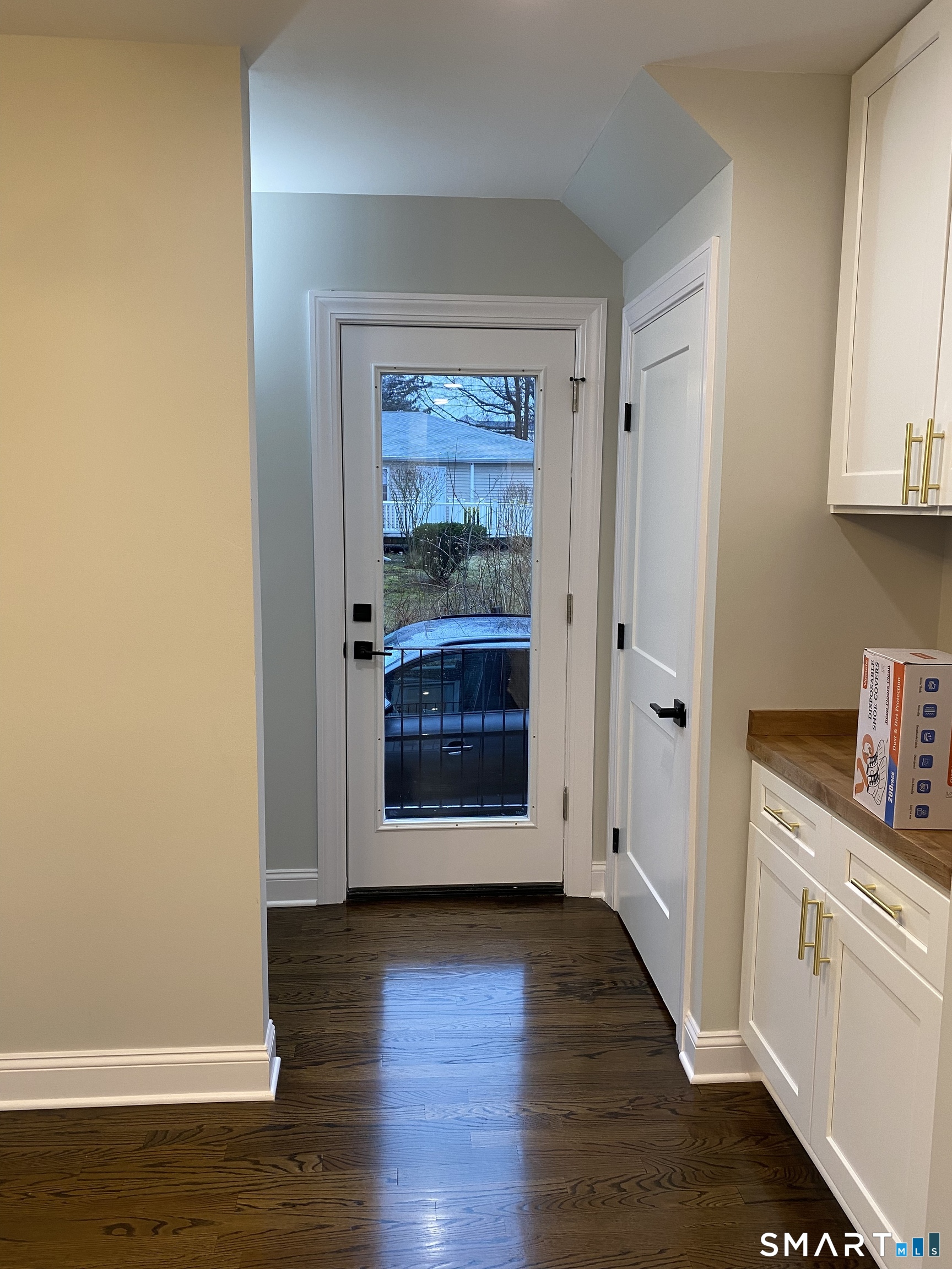 91 Prospect Street Watertown, CT 06795 - Photo 6 of 40