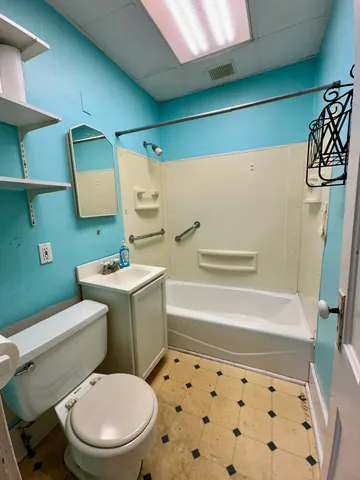 $89,900 | 613 North Cedar Street, Luverne, MN 56156