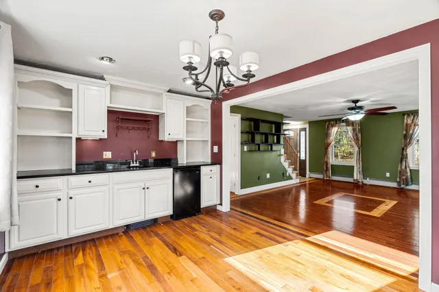 $849,900 | 50 Bartley Hill Road, Londonderry, NH 03053