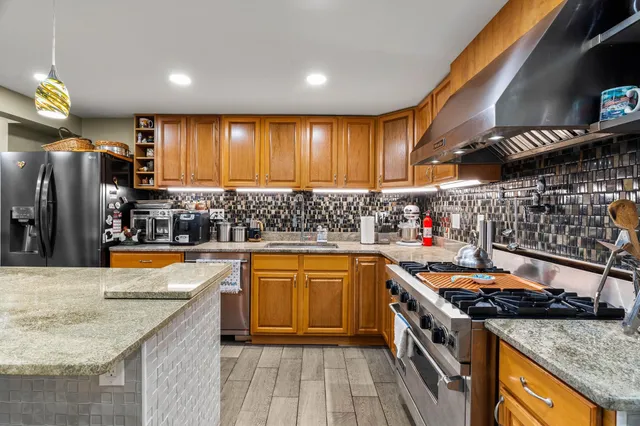 $849,900 | 50 Bartley Hill Road, Londonderry, NH 03053