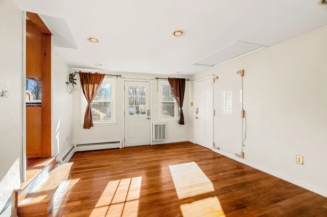 $849,900 | 50 Bartley Hill Road, Londonderry, NH 03053