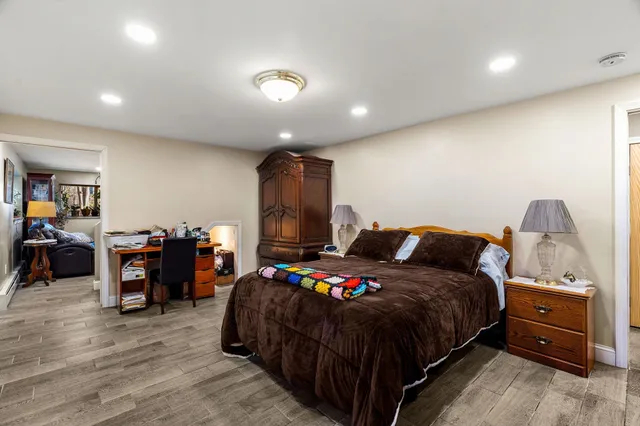 $849,900 | 50 Bartley Hill Road, Londonderry, NH 03053