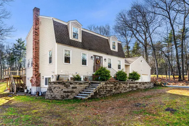 $849,900 | 50 Bartley Hill Road, Londonderry, NH 03053