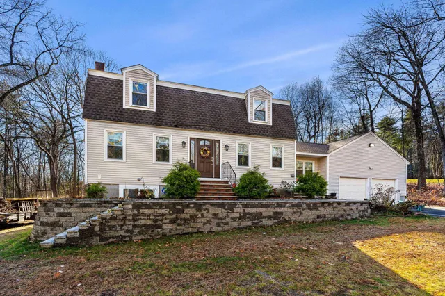 $849,900 | 50 Bartley Hill Road, Londonderry, NH 03053