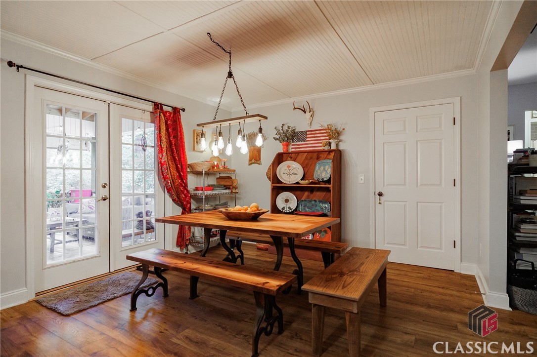 2009 Simonton Bridge Road Watkinsville, GA 30677 - Photo 20 of 45 Dining area opens to covered deck