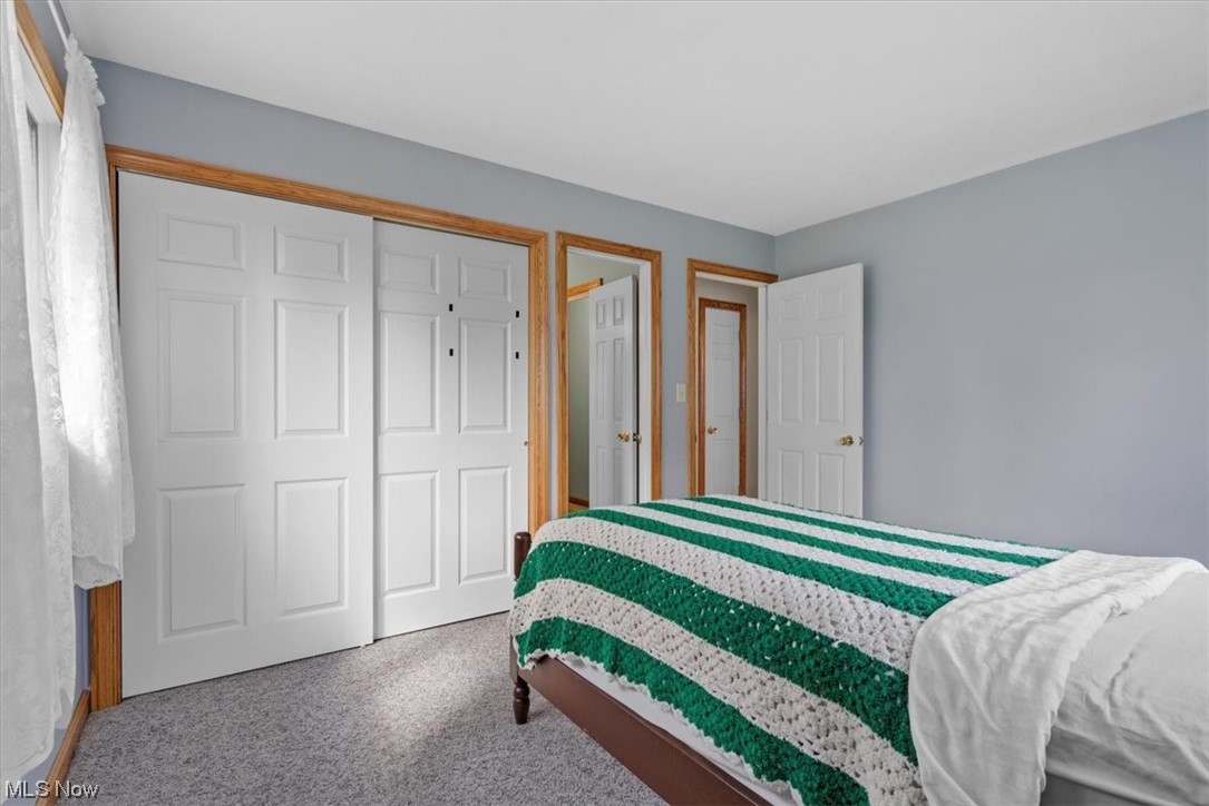2660 North Ridge Road Painesville, OH 44077 - Photo 18 of 27 Main Bedroom