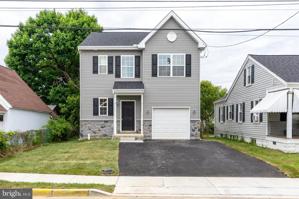 $371,900 | 5 West Summit Avenue, Wilmington, DE 19804