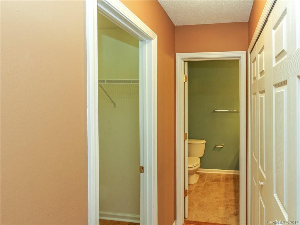 16823 Timber Crossing Road, Unit 16823 Charlotte, NC 28213 - Photo 16 of 24