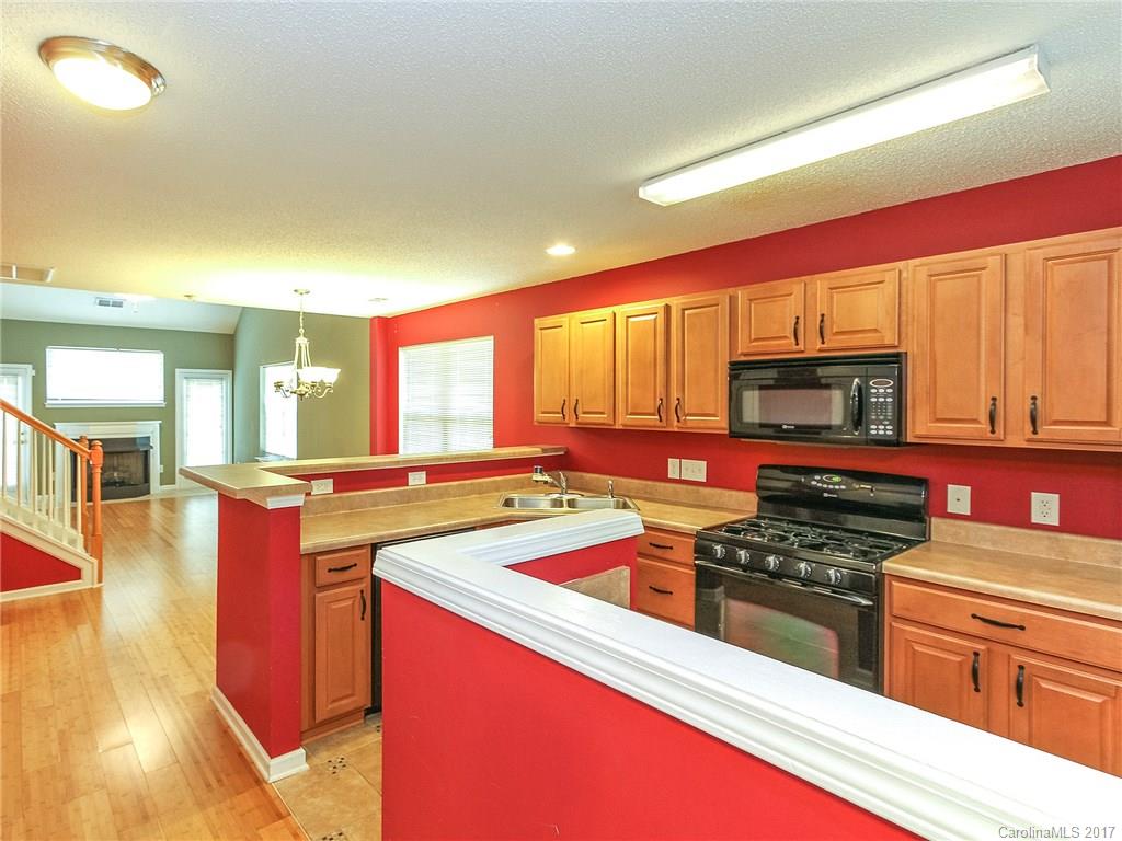 16823 Timber Crossing Road, Unit 16823 Charlotte, NC 28213 - Photo 3 of 24