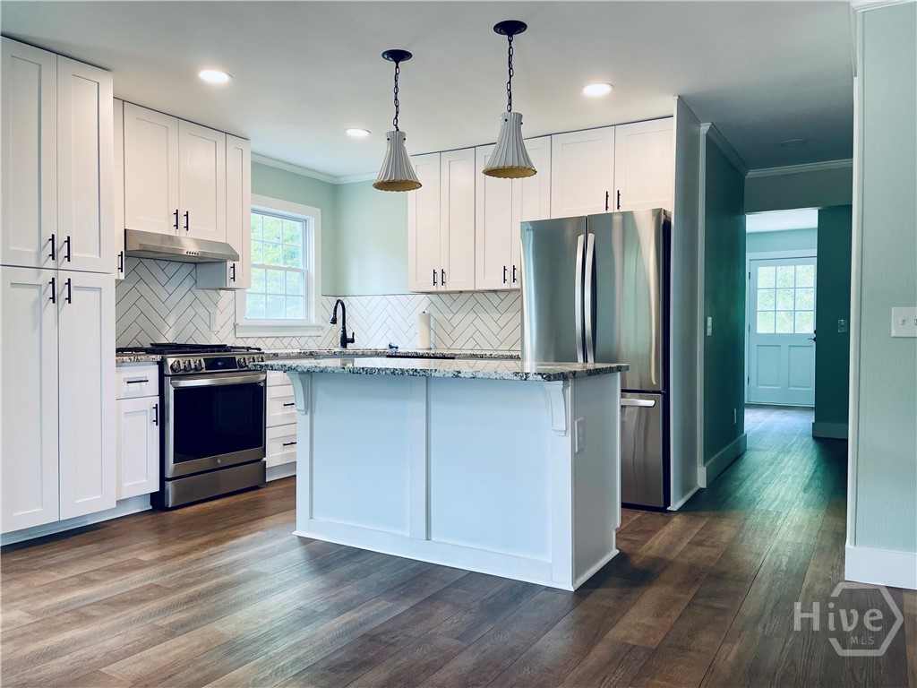 837 Bartram Trace Road Rayle, GA 30660 - Photo 53 of 70 Guest house kitchen