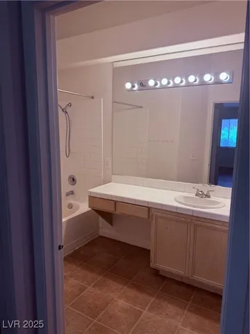 $1,150 | 2110 Los Feliz Street, Unit 2055, Las Vegas, NV 89156