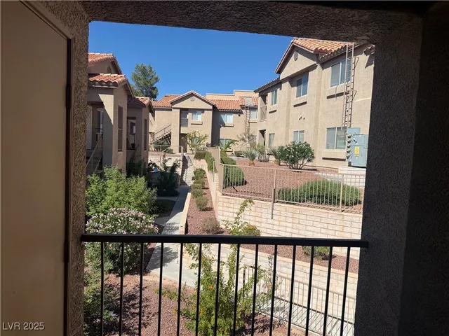 $1,150 | 2110 Los Feliz Street, Unit 2055, Las Vegas, NV 89156