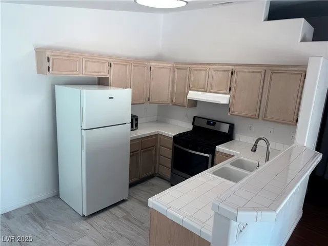 $1,150 | 2110 Los Feliz Street, Unit 2055, Las Vegas, NV 89156