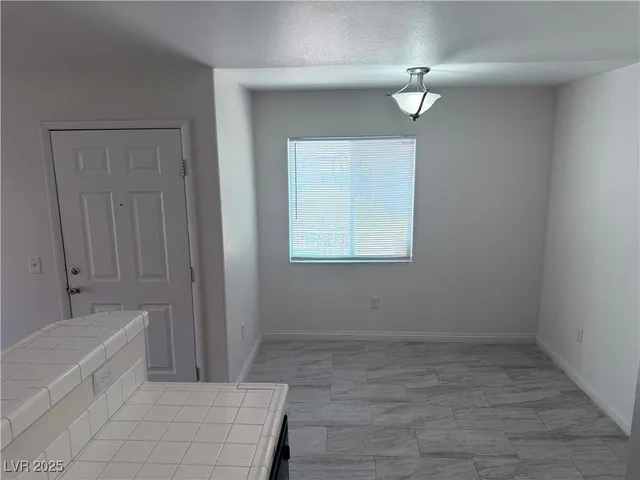 $1,150 | 2110 Los Feliz Street, Unit 2055, Las Vegas, NV 89156