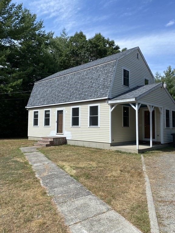 127 Bullock Road Freetown, MA 02717 - Photo 2 of 28 Gallery Image 2