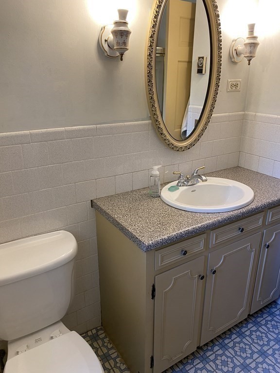 127 Bullock Road Freetown, MA 02717 - Photo 10 of 28 Gallery Image 10