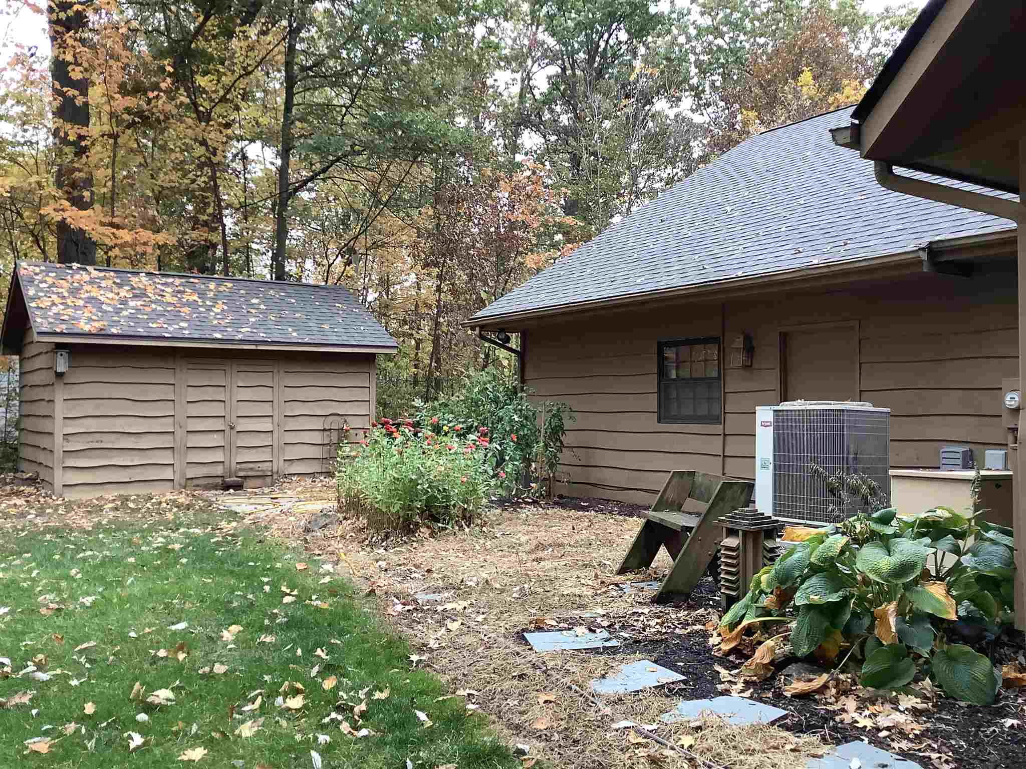 3350 North Hickory Road Decatur, IN 46733 - Photo 12 of 36