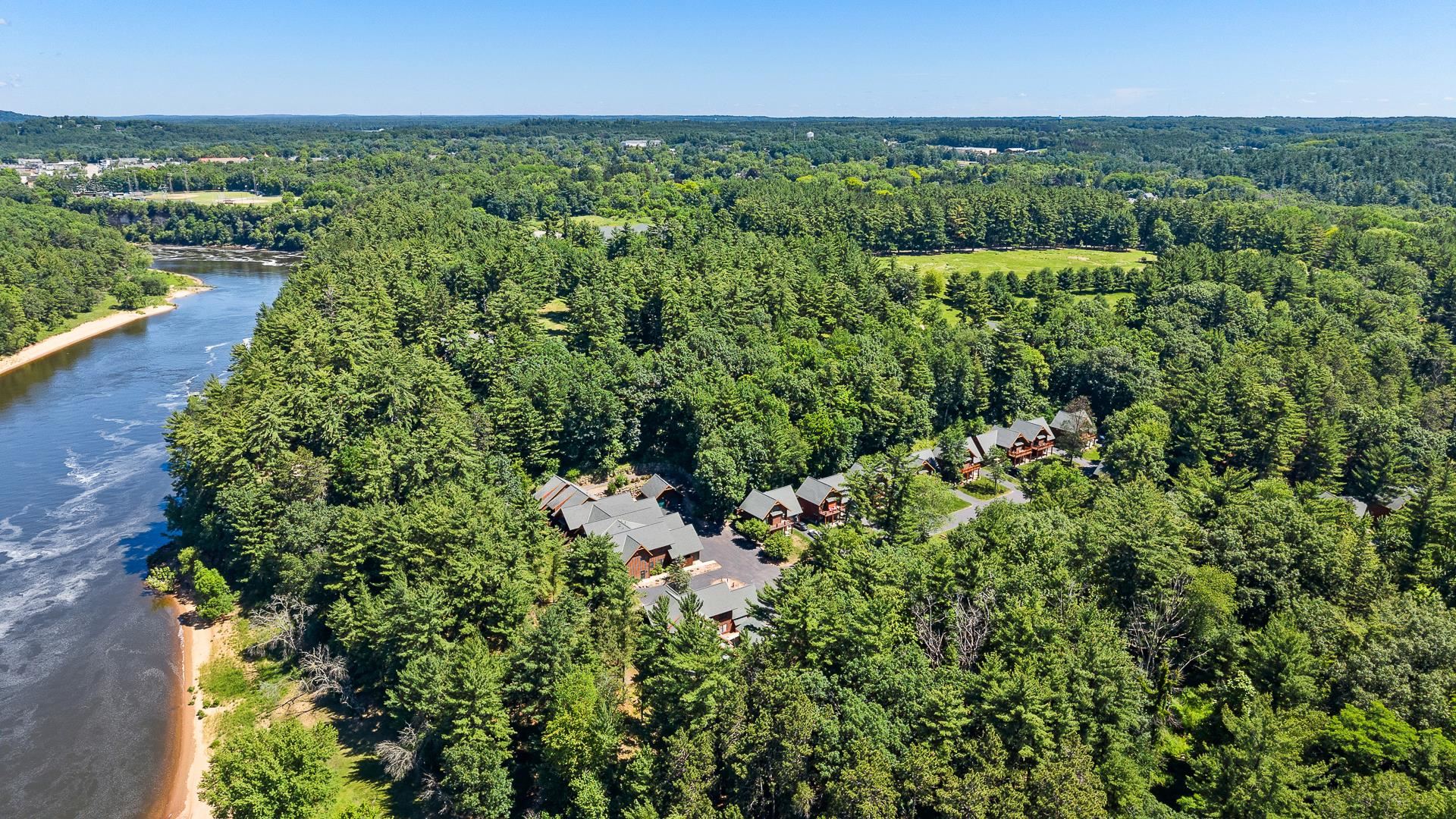 55 Bowman Road, Unit 323 Wisconsin Dells, WI 53965 - Photo 7 of 81