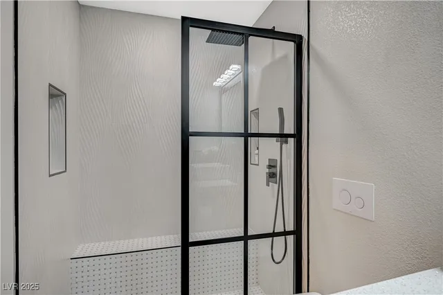 $950,000 | 246 Windsong Drive, Henderson, NV 89074