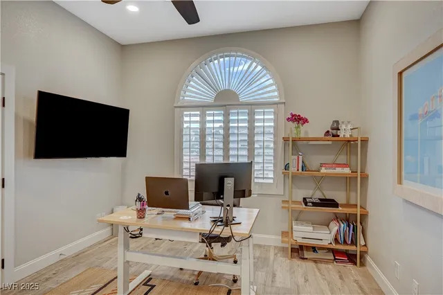 $950,000 | 246 Windsong Drive, Henderson, NV 89074