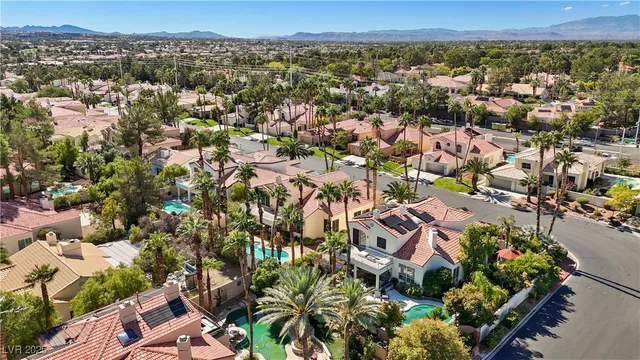 $950,000 | 246 Windsong Drive, Henderson, NV 89074