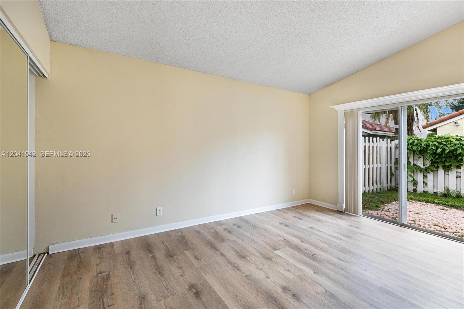 1513 Garden Road Weston, FL 33326 - Photo 15 of 25