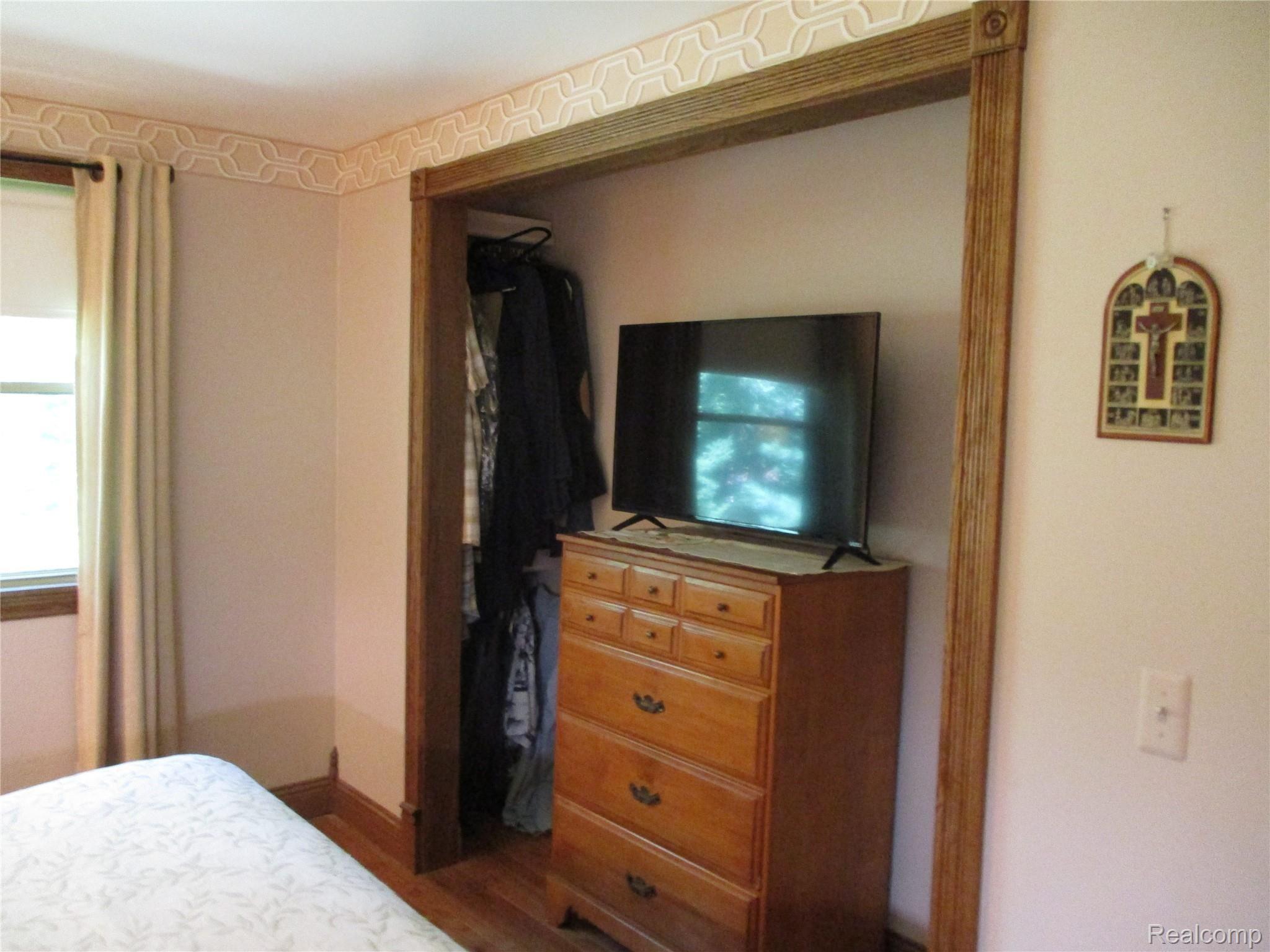 5843 Crandall Road Howell, MI 48855 - Photo 20 of 35 IMG_0442.JPG