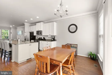 $465,000 | 13230 Shawnee Lane, Unit 102, Clarksburg, MD 20871