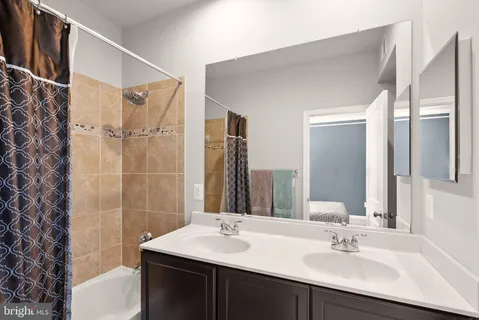 $465,000 | 13230 Shawnee Lane, Unit 102, Clarksburg, MD 20871