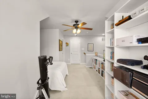 $465,000 | 13230 Shawnee Lane, Unit 102, Clarksburg, MD 20871