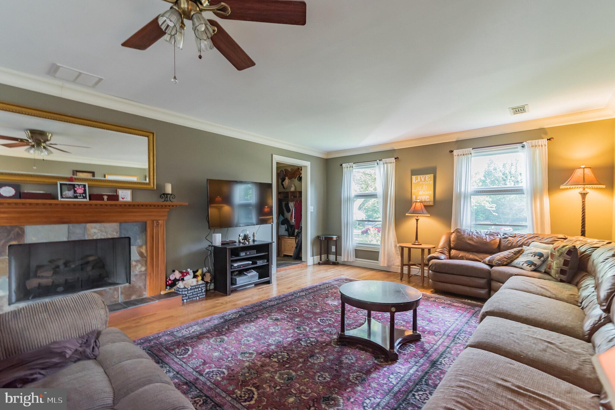112 Valley Forge Terrace Wayne, PA 19087 - Photo 2 of 28 Living Room