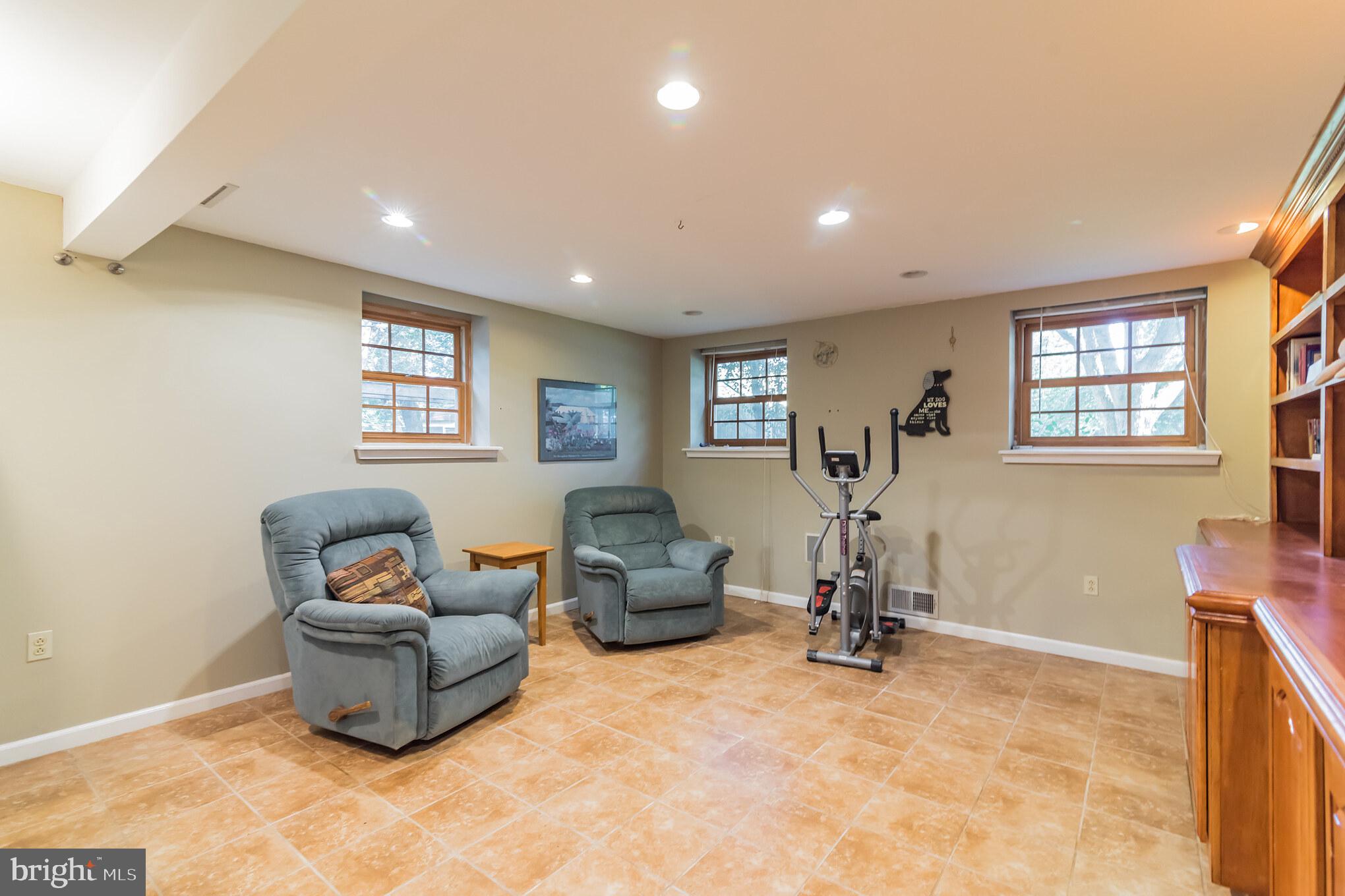 112 Valley Forge Terrace Wayne, PA 19087 - Photo 12 of 28 Family Room