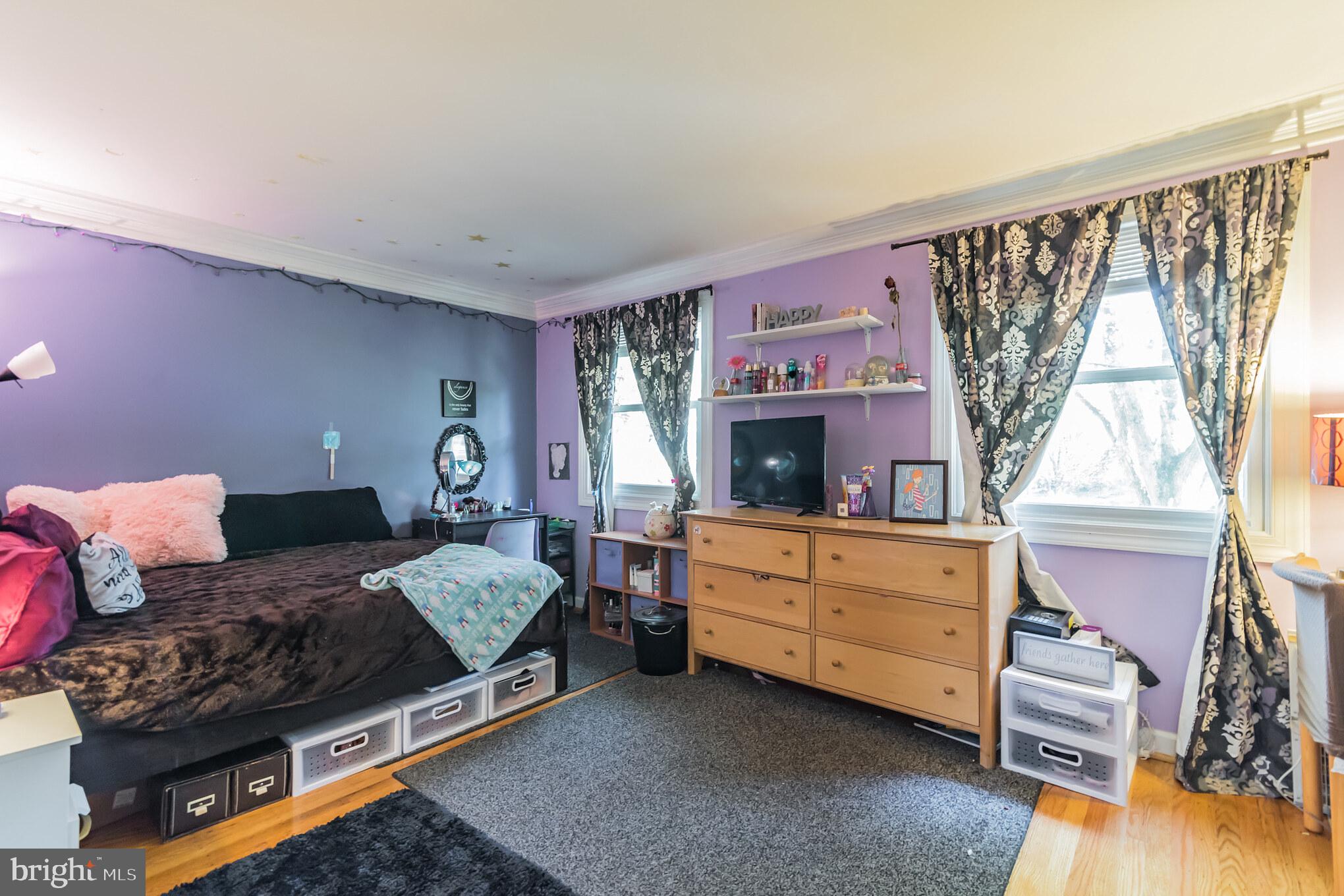 112 Valley Forge Terrace Wayne, PA 19087 - Photo 21 of 28 Bedroom #1