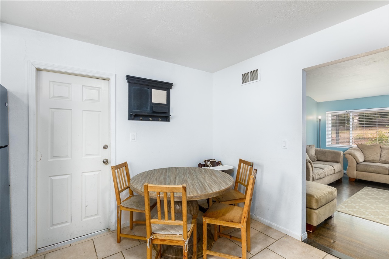 721 Magarian Road Fallbrook, CA 92028 - Photo 11 of 23
