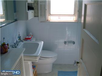 101 Ardsley Road Upper Darby, PA 19082 - Photo 10 of 12