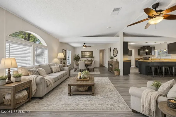 $250,000 | 11902 Faye Road, Macclenny, FL 32063