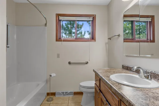 $599,000 | 262 Cranbrook Court, Nekoosa, WI 54457