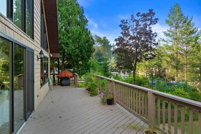 $599,000 | 262 Cranbrook Court, Nekoosa, WI 54457