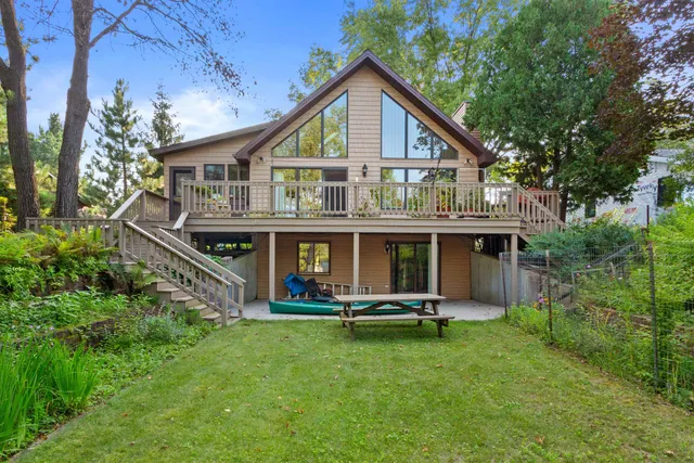 $599,000 | 262 Cranbrook Court, Nekoosa, WI 54457