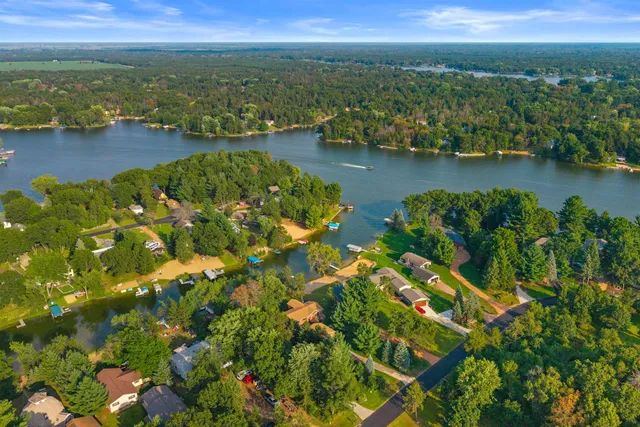 $599,000 | 262 Cranbrook Court, Nekoosa, WI 54457