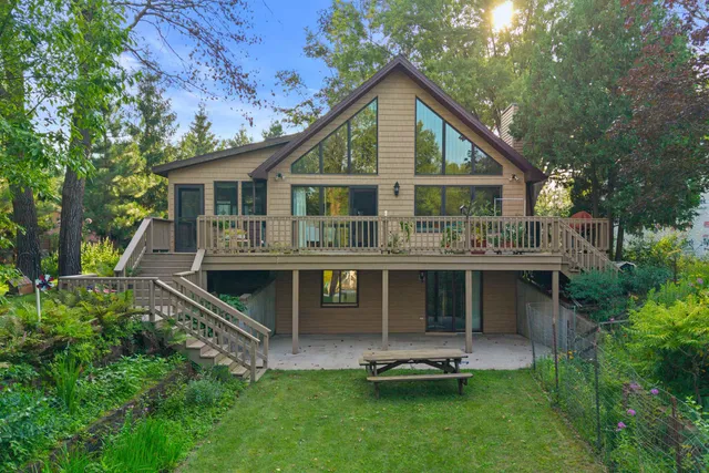 $599,000 | 262 Cranbrook Court, Nekoosa, WI 54457