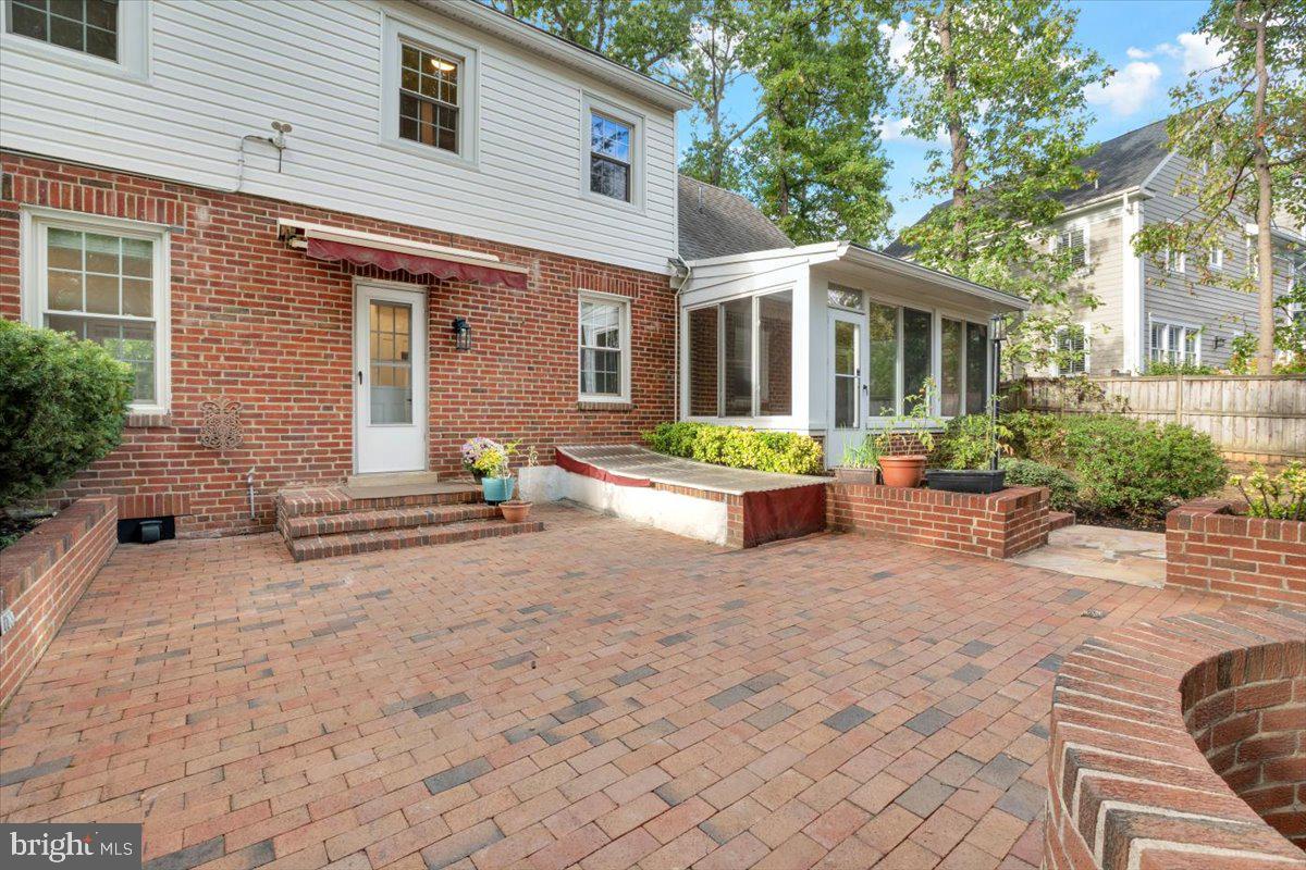 1903 Kirby Road McLean, VA 22101 - Photo 34 of 38 Patio