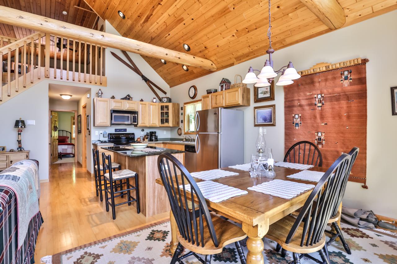 13943 West Bay Road Presque Isle, WI 54557 - Photo 7 of 47 Gallery Image 7