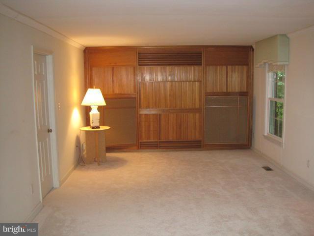 5108 Gunpowder Road Fairfax, VA 22030 - Photo 8 of 16 Living Room