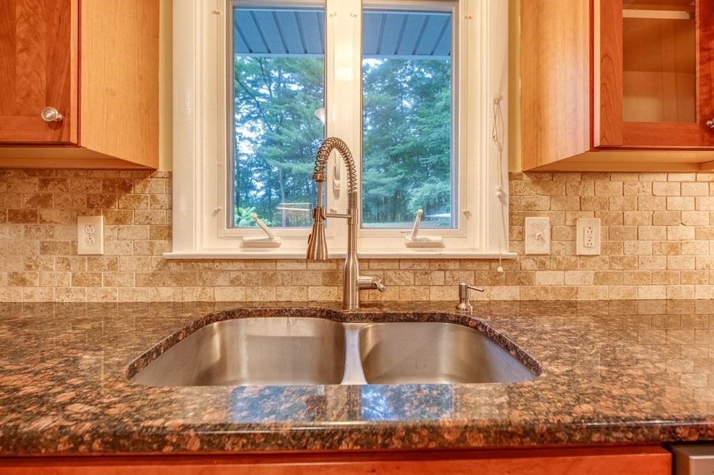 35 Poplar Hill Road Whately, MA 01039 - Photo 15 of 39