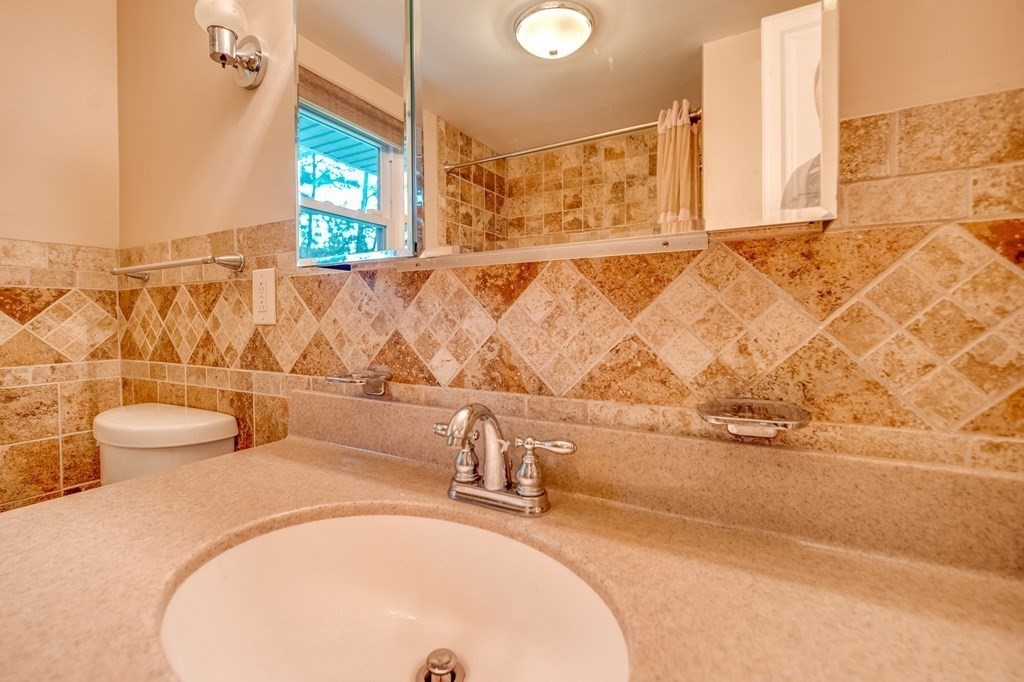 35 Poplar Hill Road Whately, MA 01039 - Photo 21 of 39