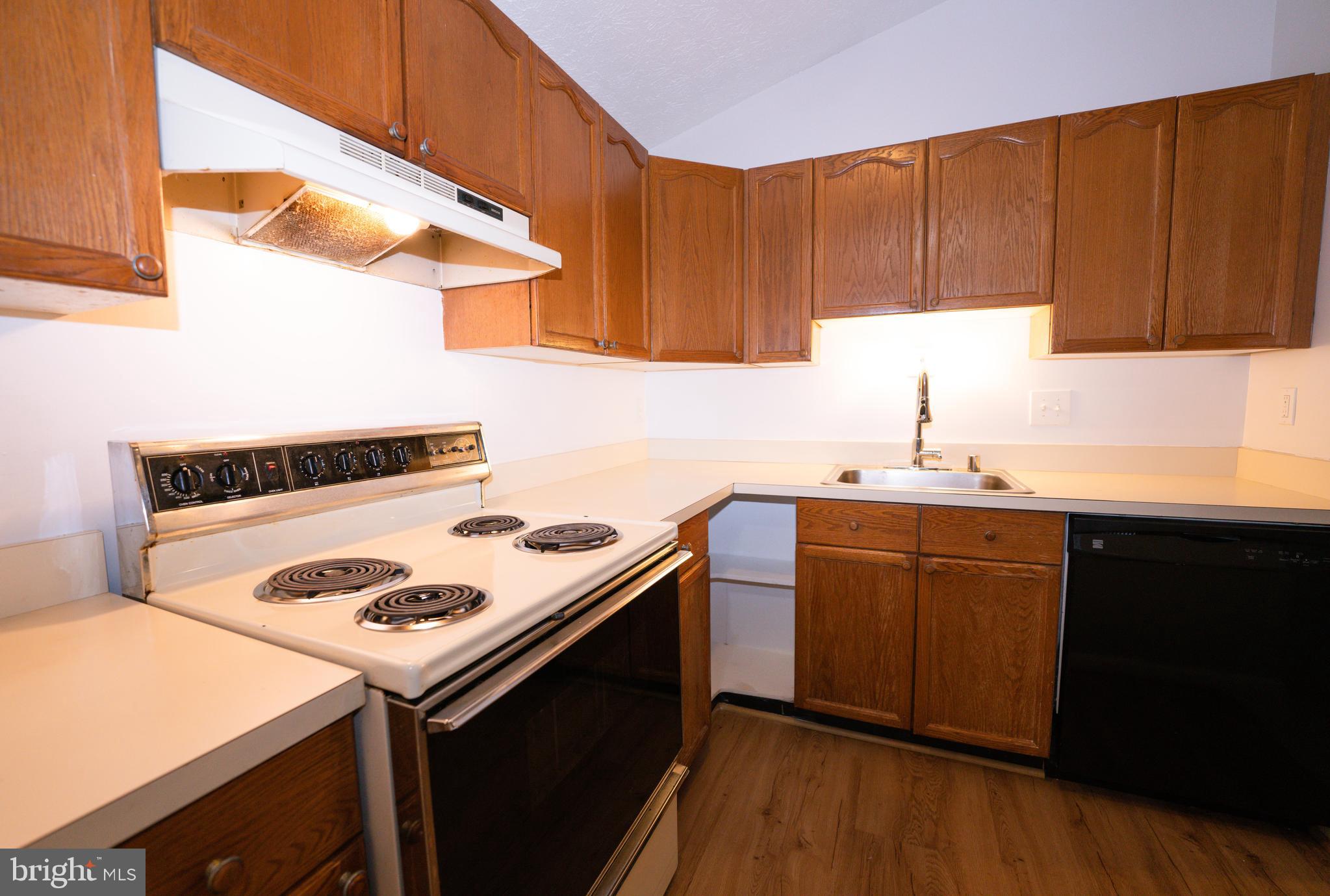 2108 Whitehall Road, Unit 2D Frederick, MD 21702 - Photo 8 of 32